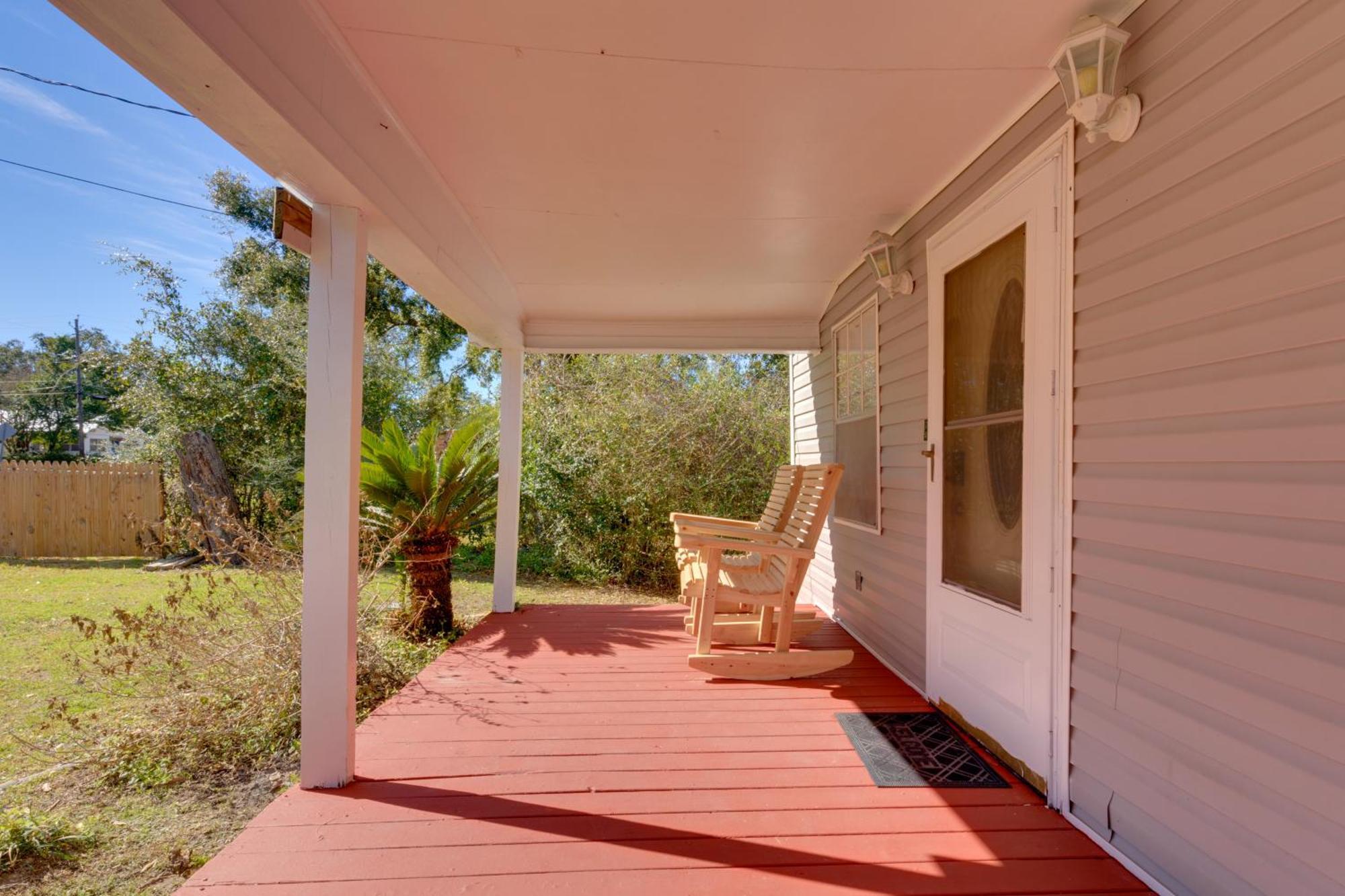 Stunning Gulfport Getaway About 1 Mi To The Beach Экстерьер фото